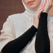SLEEVES & GLOVES