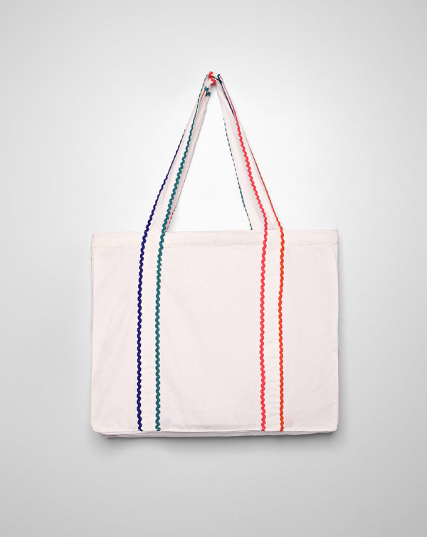 | TOTE BAG |